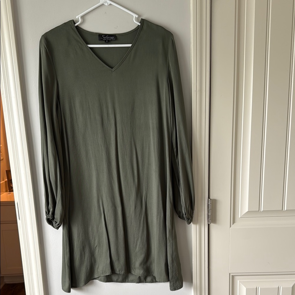 Olive Green V-Neck Long Sleeve Dress